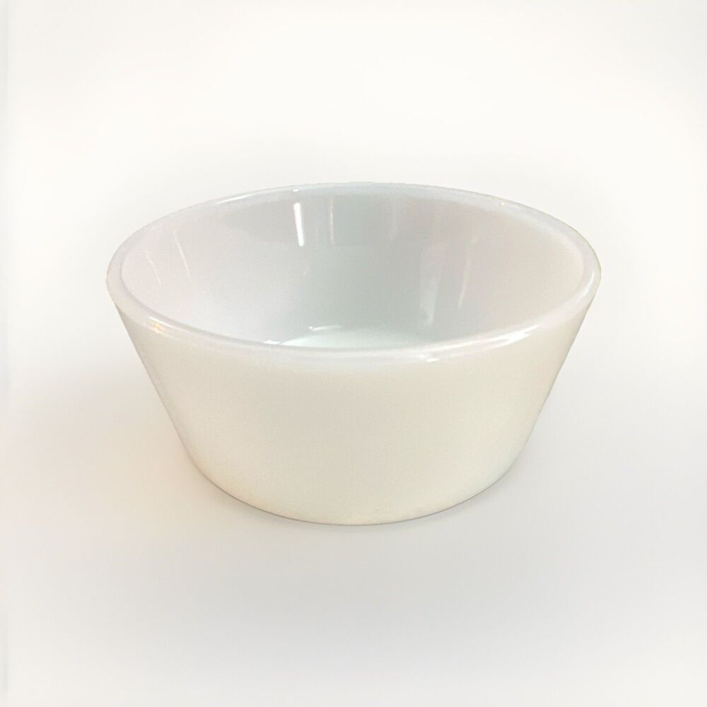 Vintage Anchor Hocking Fire King Milk Glass White Small Bowl 3.75" x 2" 6 oz USA